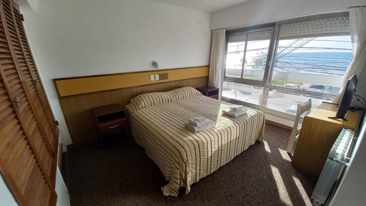 Costanera Hotel Пуерто Мадрин Екстериор снимка