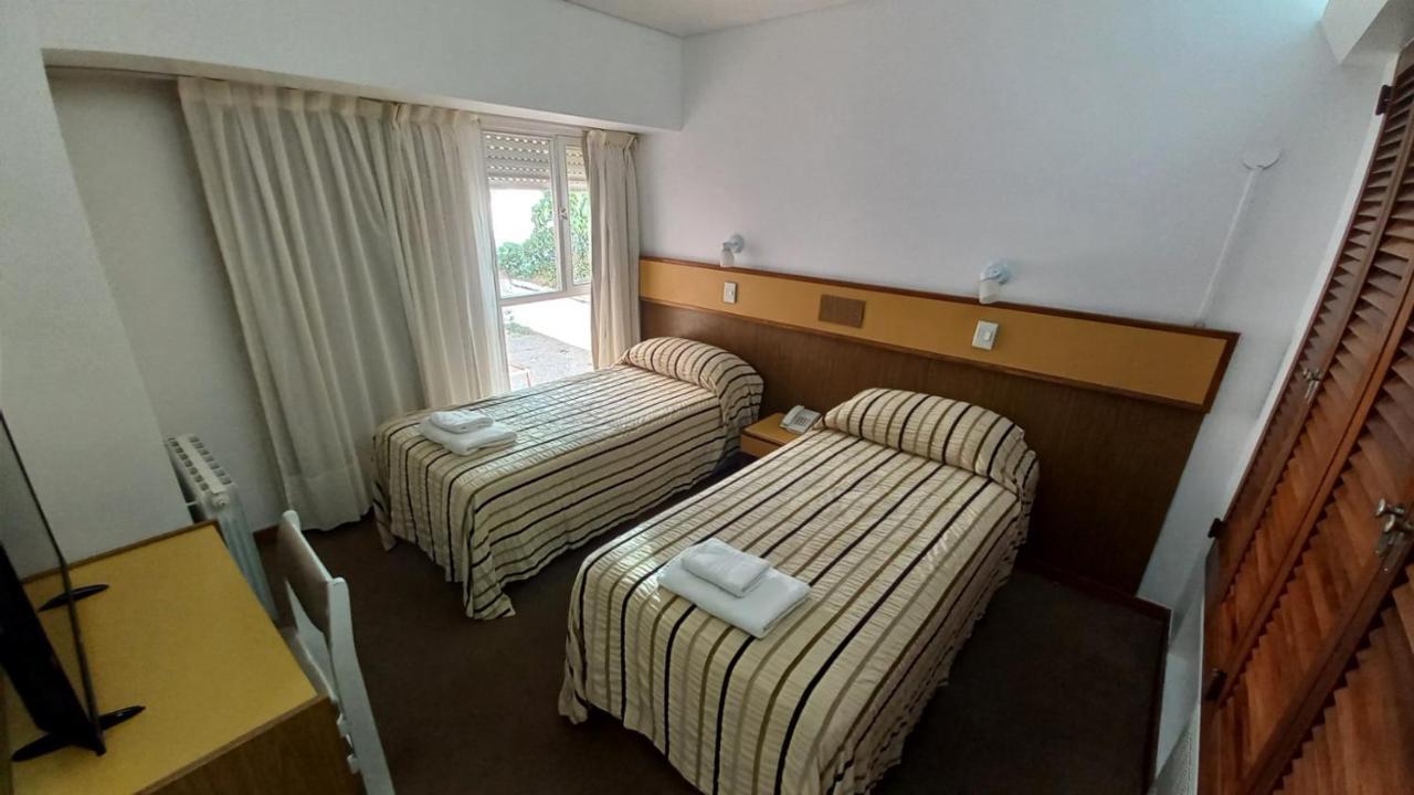 Costanera Hotel Пуерто Мадрин Екстериор снимка