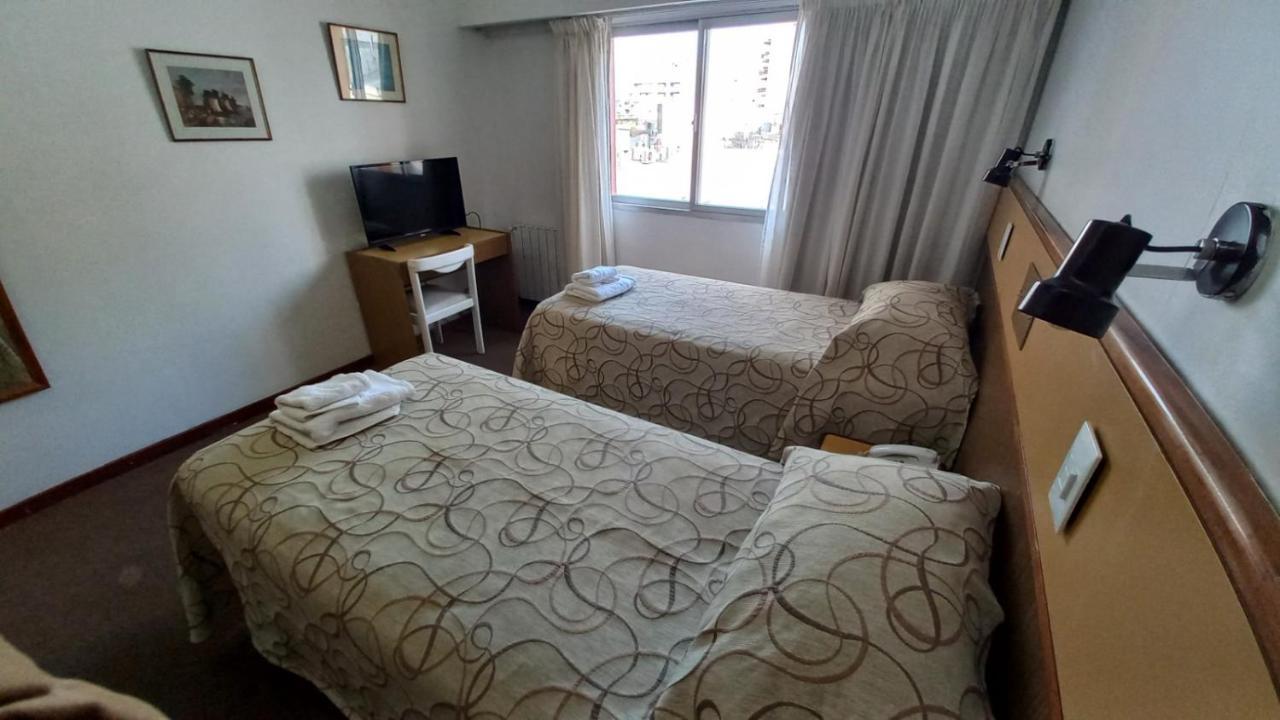 Costanera Hotel Пуерто Мадрин Екстериор снимка