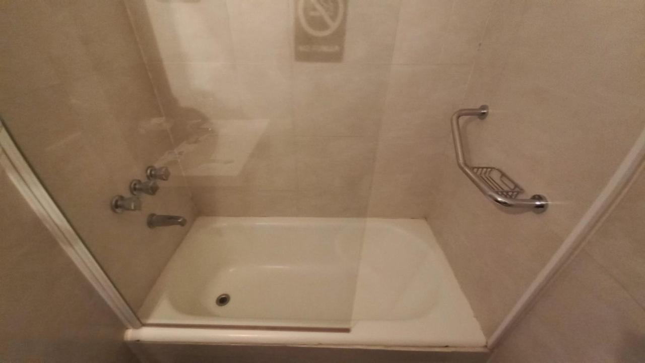 Costanera Hotel Пуерто Мадрин Екстериор снимка