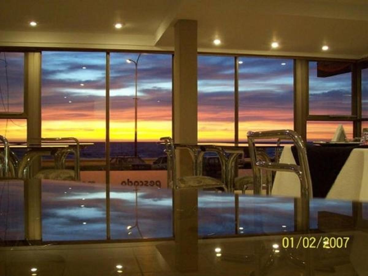 Costanera Hotel Пуерто Мадрин Екстериор снимка